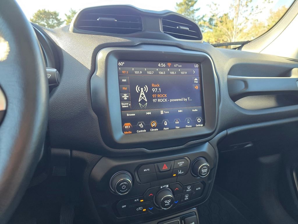 Used 2023 Jeep Renegade Latitude w/ Sun/Sound Group AWD/4WD image 21
