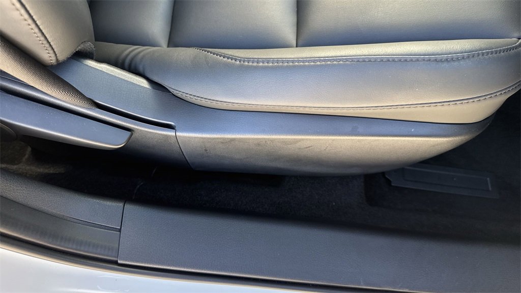 Used 2023 MAZDA MAZDA3 s image 45