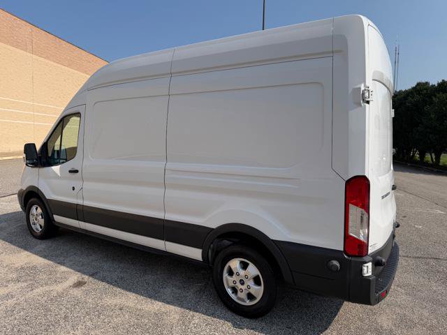 Used 2017 Ford Transit 250 148 High Roof RWD image 6