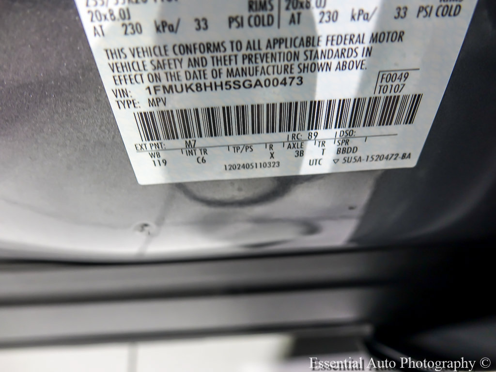 Used 2025 Ford Explorer Platinum AWD/4WD image 22