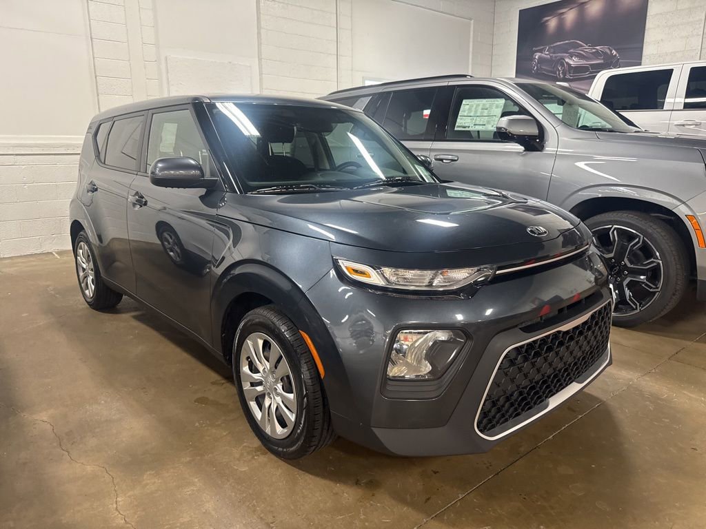 Used 2020 Kia Soul LX image 4