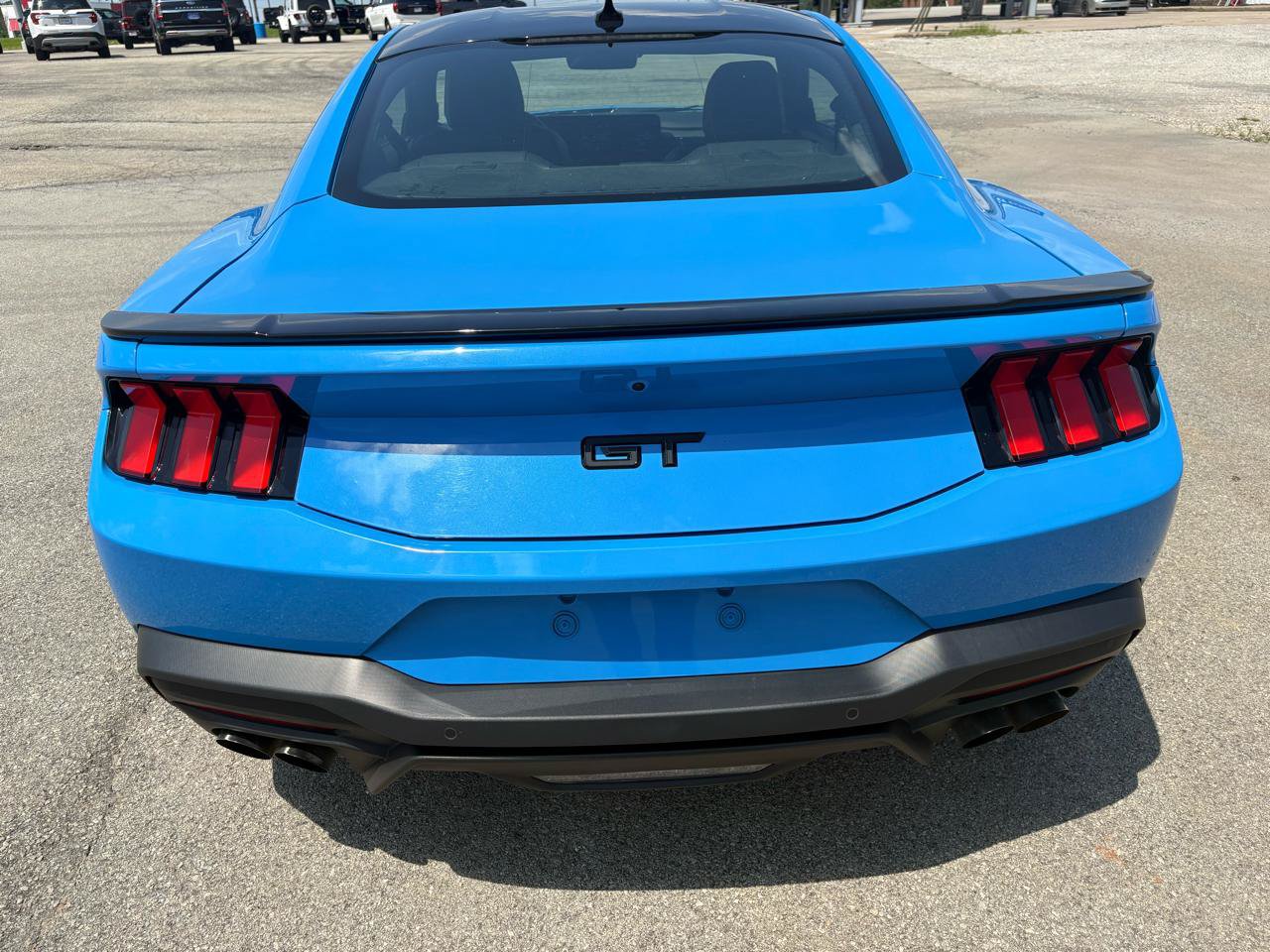 Used 2025 Ford Mustang GT Premium RWD image 4