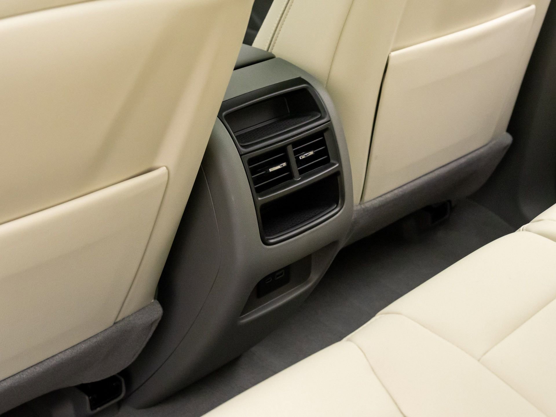 New 2026 Cadillac XT5 Premium Luxury AWD/4WD image 19