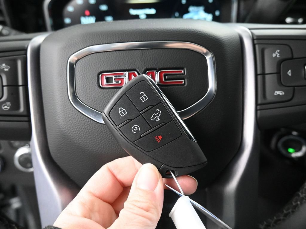 New 2026 GMC Sierra 1500 SLE w/ Preferred Package image 33