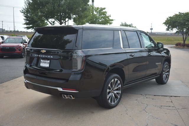 New 2026 Chevrolet Suburban High Country AWD/4WD image 5