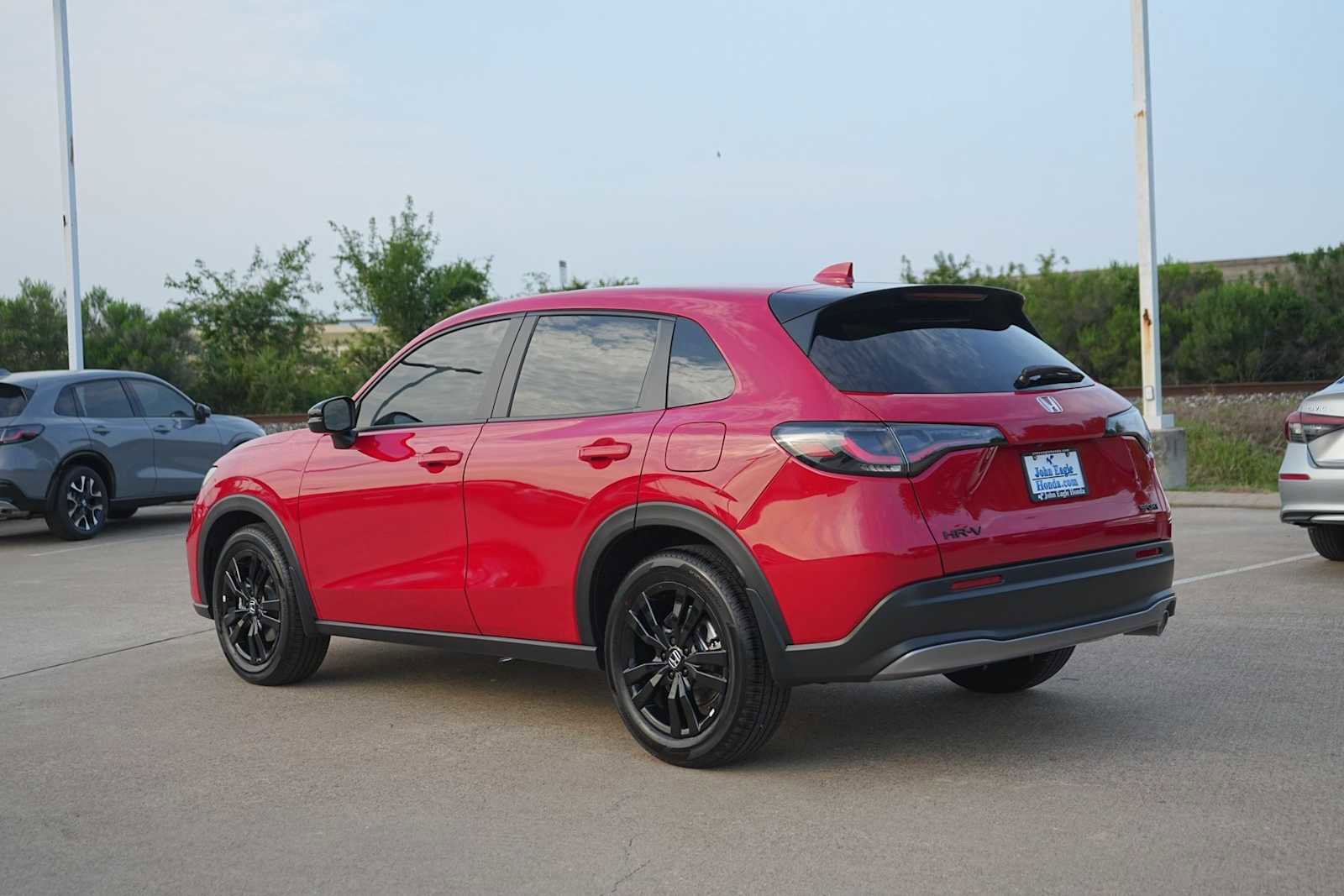 Used 2026 Honda HR-V Sport image 4