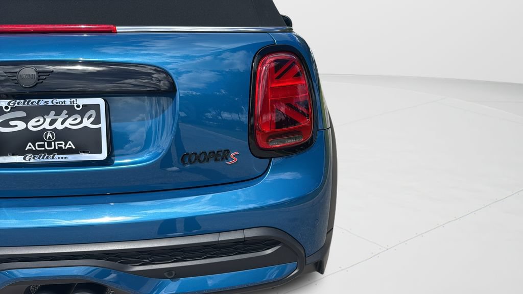 Used 2024 MINI Cooper S w/ Signature Upholstery Package FWD image 28