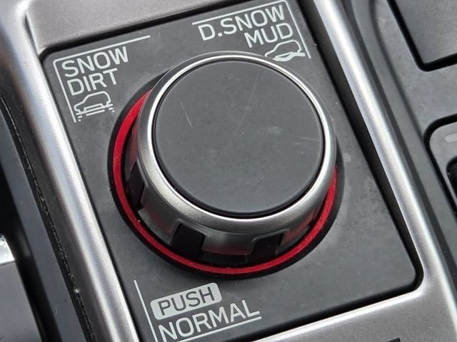 Used 2024 Subaru Forester Touring AWD/4WD image 16