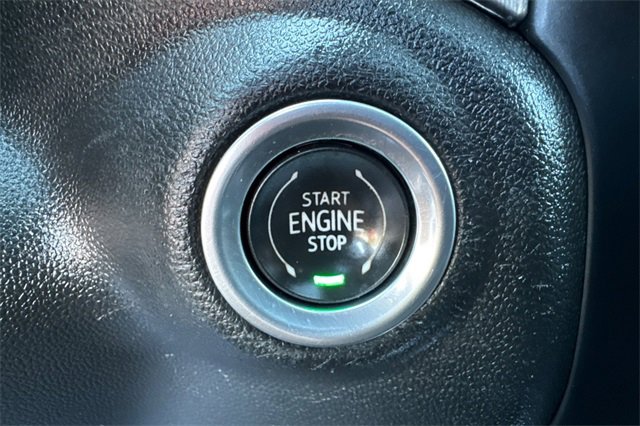 Used 2022 GMC Sierra 3500 Denali image 35