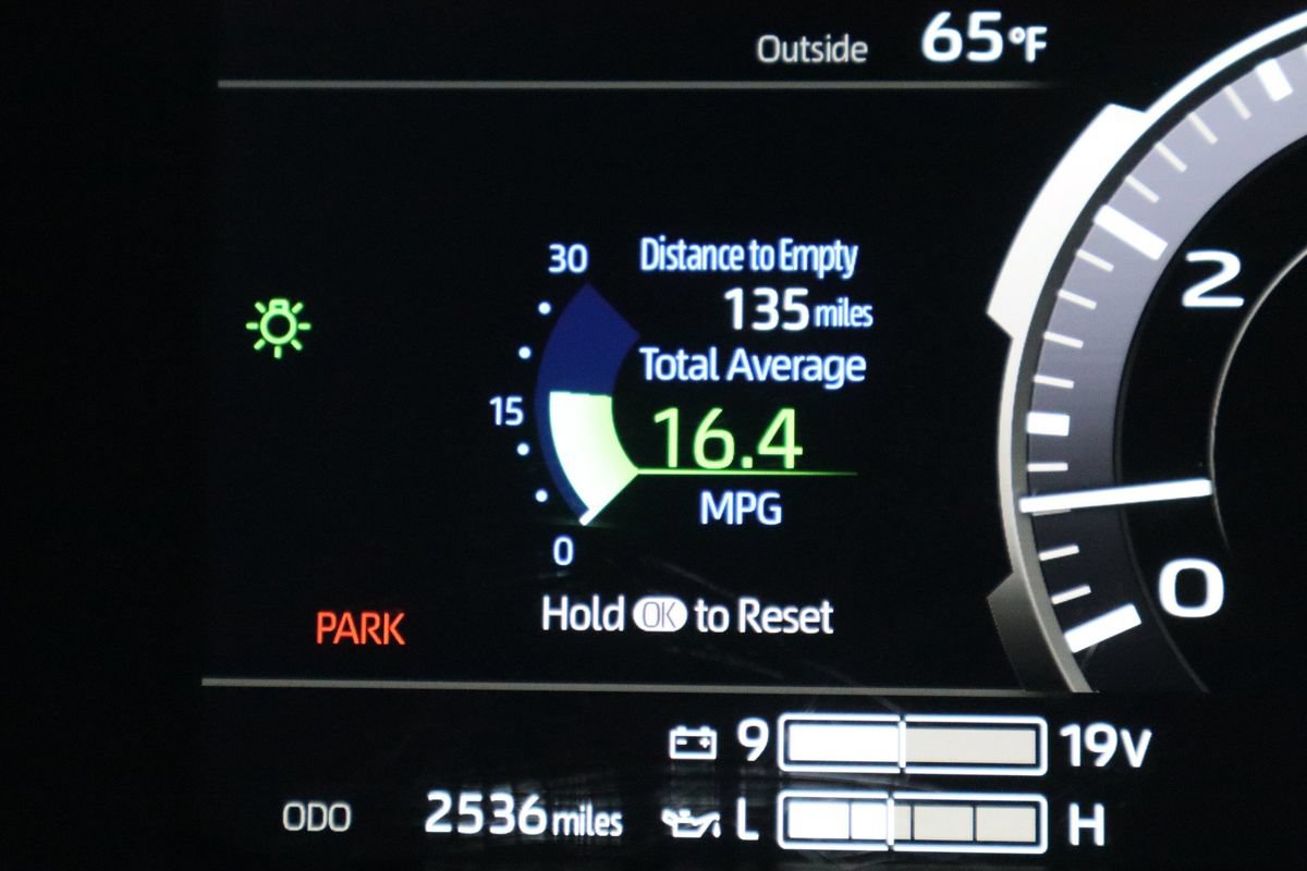 Used 2026 Toyota Tundra Limited w/ TRD Off-Road Package AWD/4WD image 45