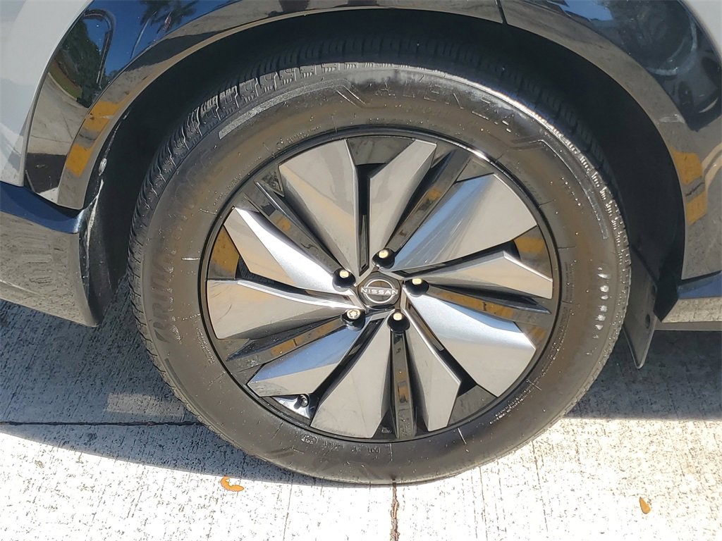 Certified 2024 Nissan Ariya AWD image 7