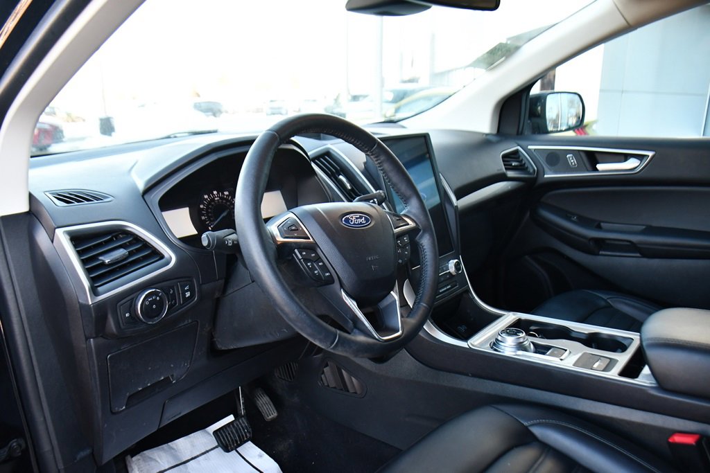 Used 2024 Ford Edge SEL w/ Convenience Package image 11