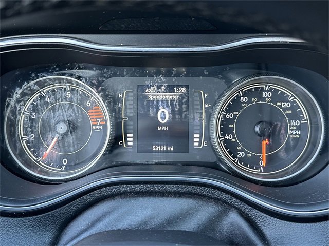 Used 2019 Jeep Cherokee Latitude Plus image 36