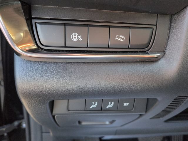 Used 2025 MAZDA CX-30 AWD 2.5 S w/ Preferred Package image 18