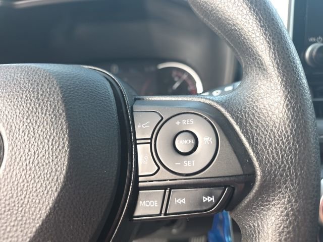 Used 2023 Toyota RAV4 LE image 16