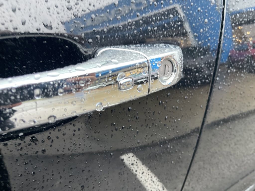 Used 2013 Dodge Durango Citadel w/ Technology Group image 12