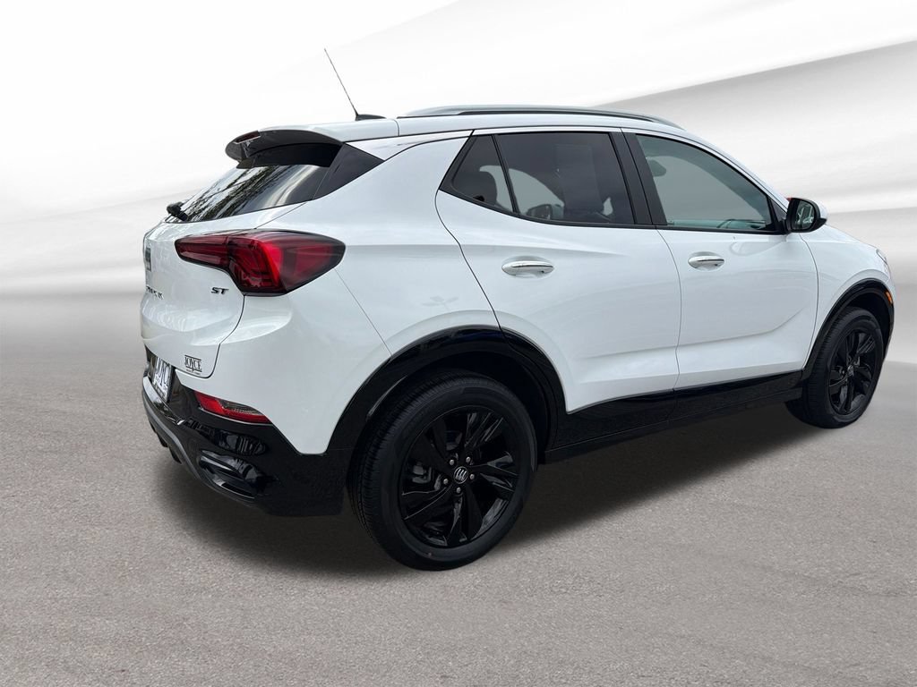 Certified 2024 Buick Encore GX Sport Touring AWD/4WD image 6