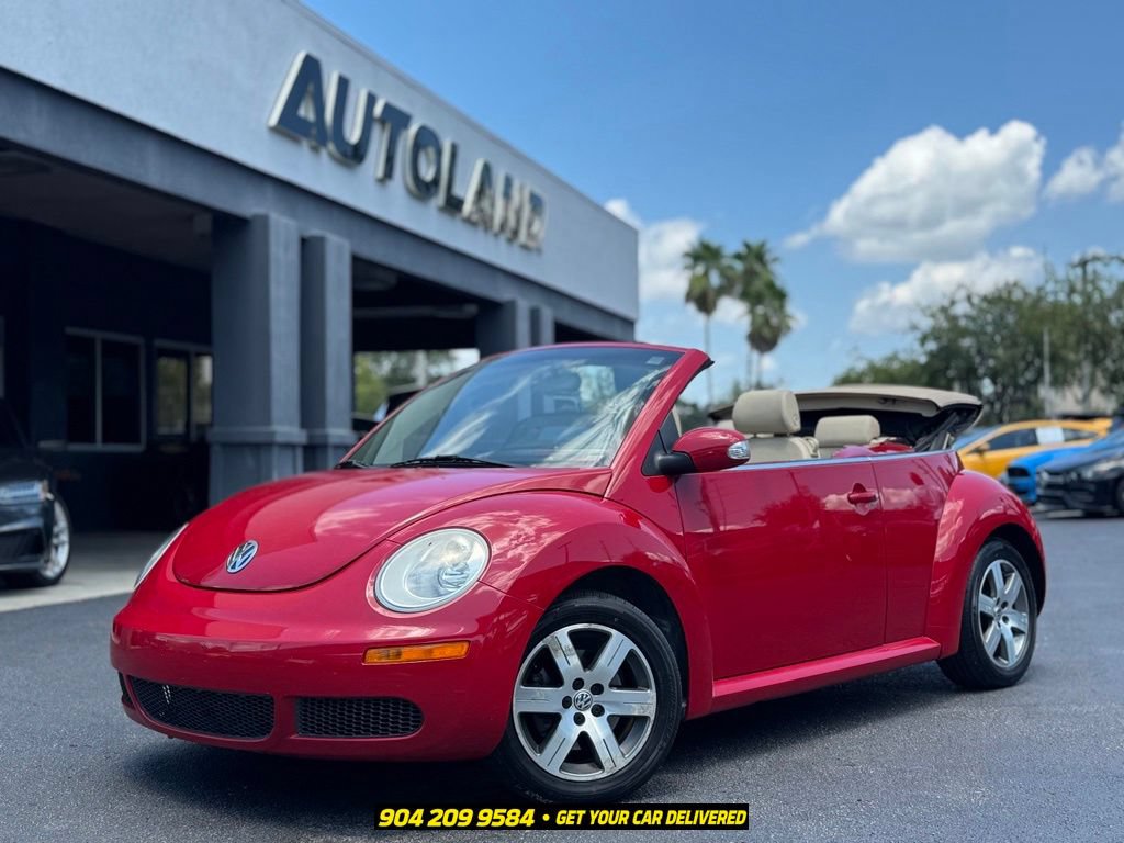 Used 2006 Volkswagen Beetle Convertible w/ Package 1 FWD image 1