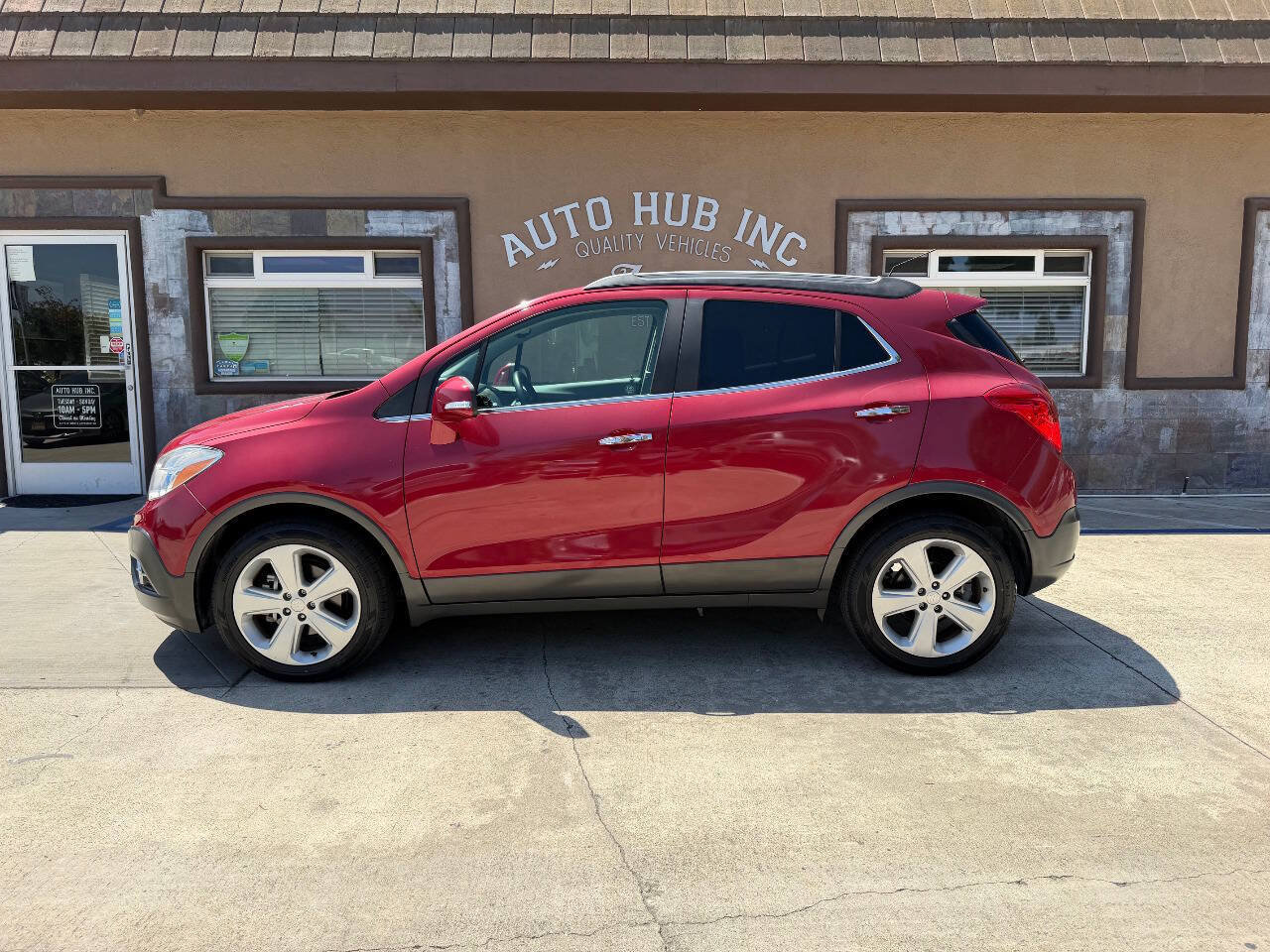 Used 2015 Buick Encore Leather FWD image 6