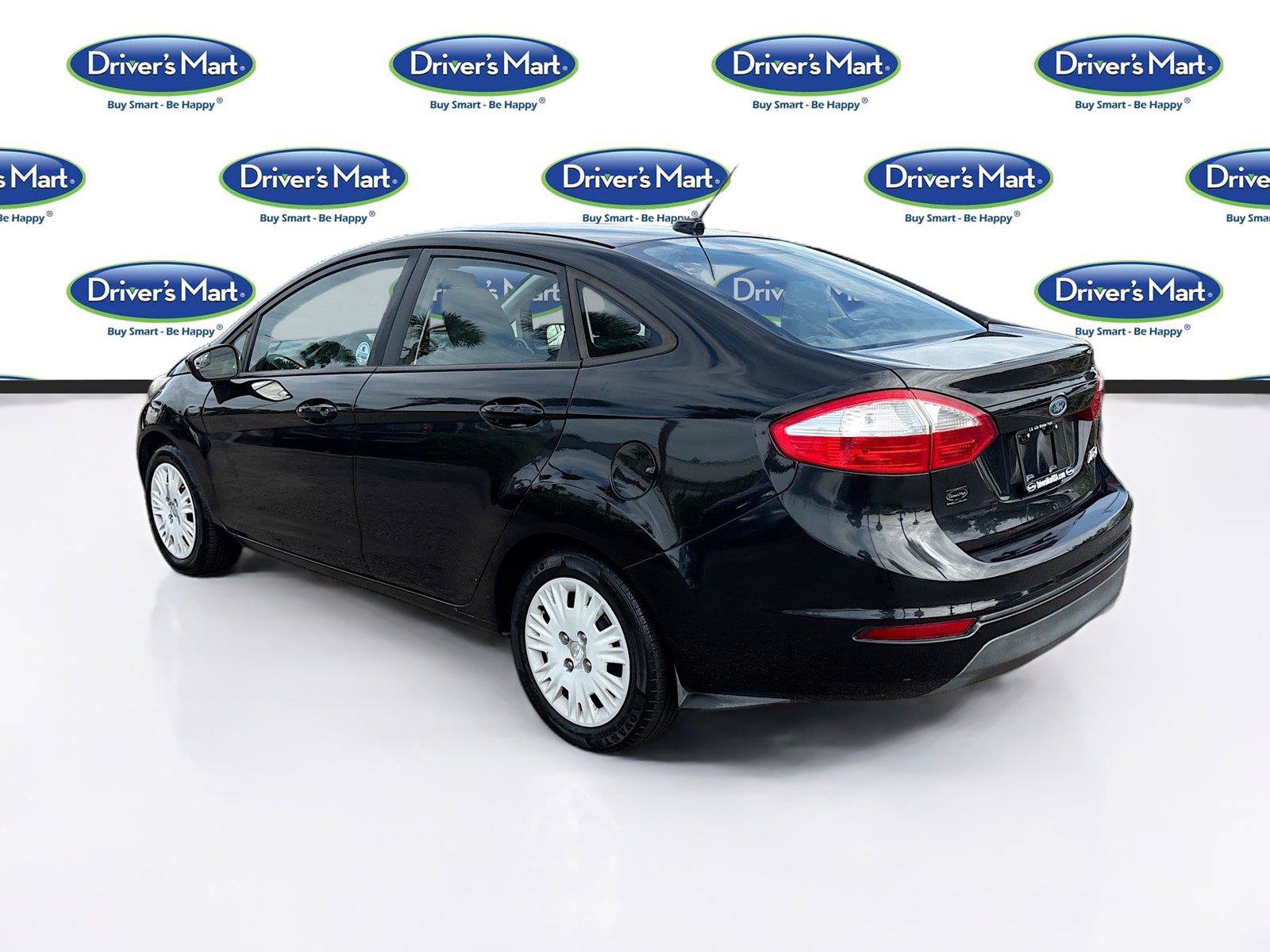 Used 2015 Ford Fiesta S FWD image 5
