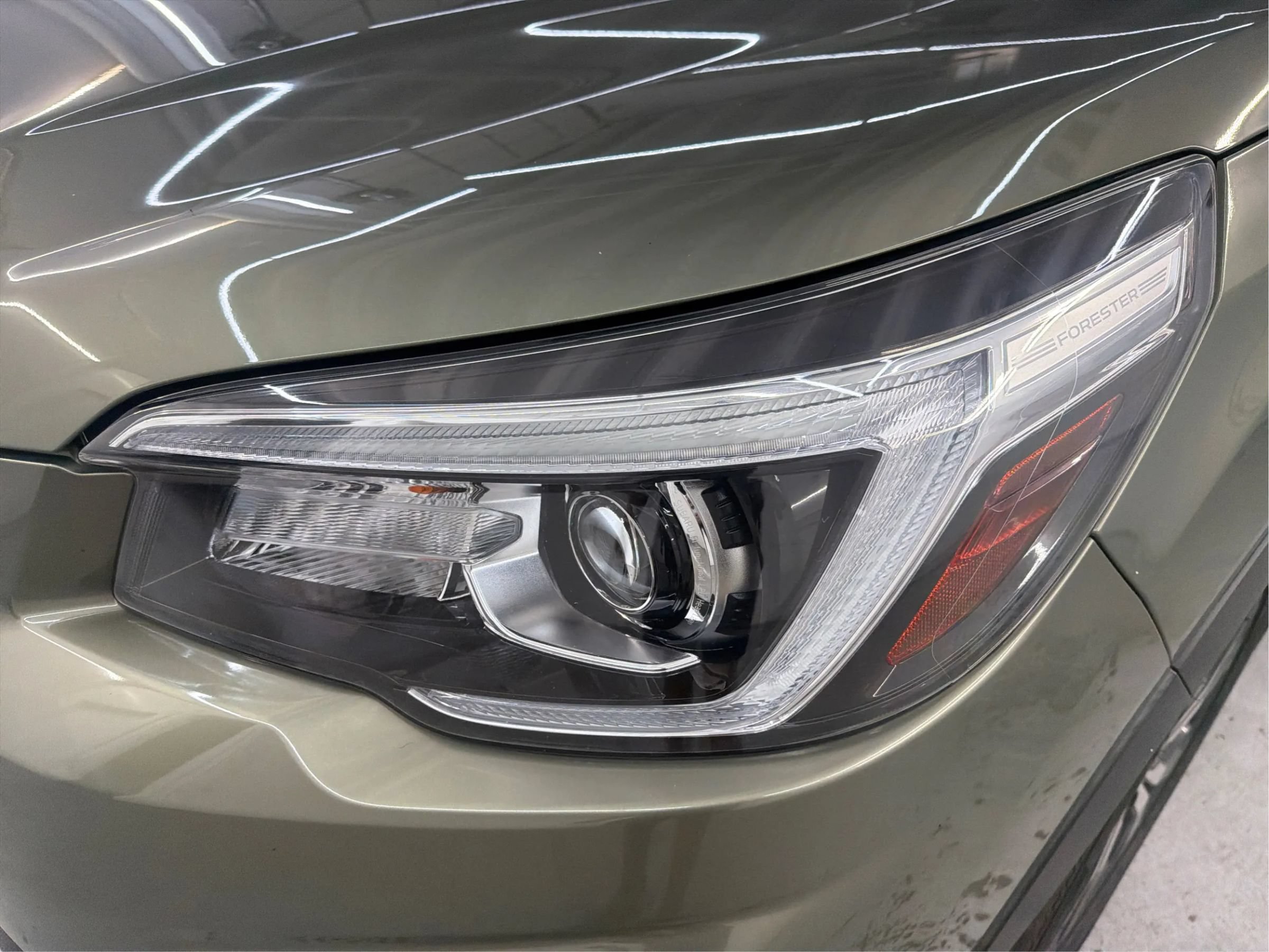 Used 2019 Subaru Forester Limited AWD/4WD image 32