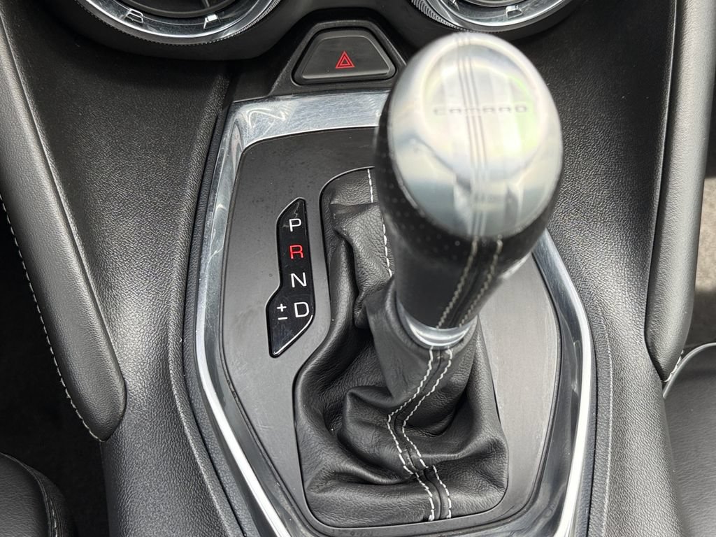 Used 2020 Chevrolet Camaro SS RWD image 18