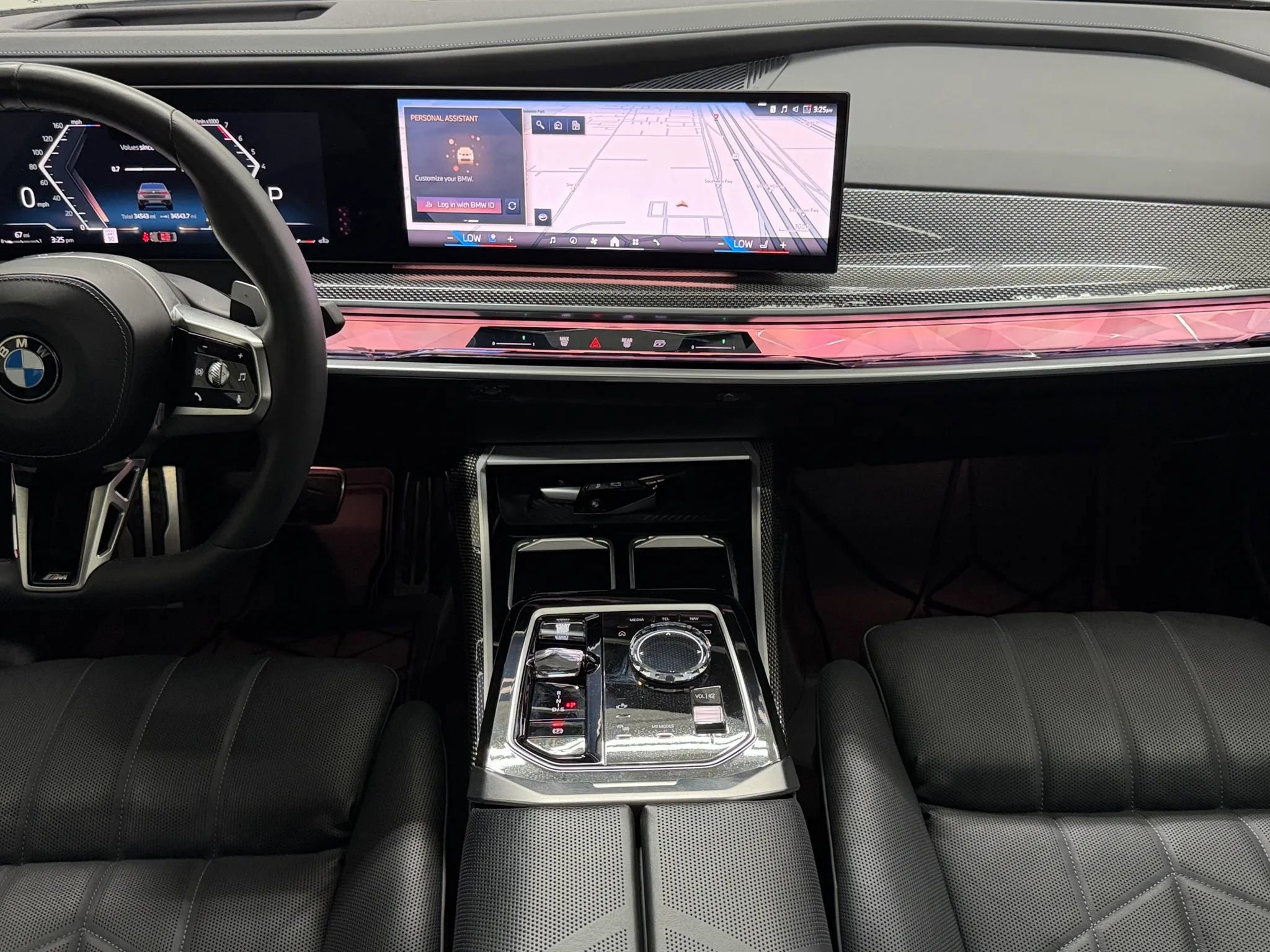 Used 2024 BMW 760i xDrive AWD/4WD image 35