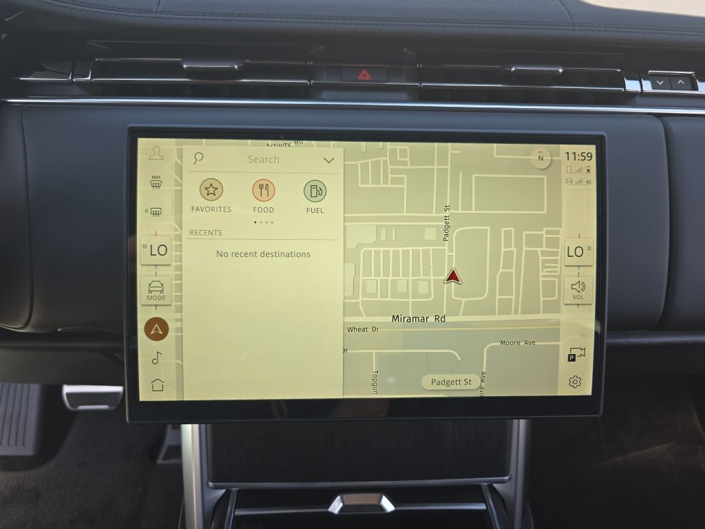 New 2026 Land Rover Range Rover SE AWD/4WD image 23