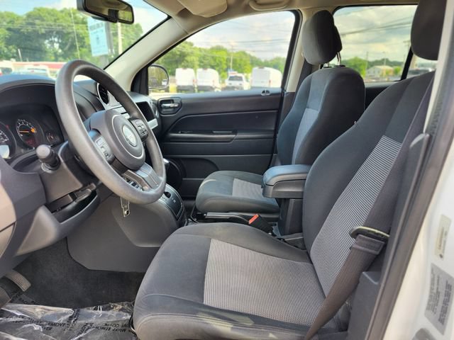 Used 2016 Jeep Compass Sport w/ Power Value Group AWD/4WD image 18