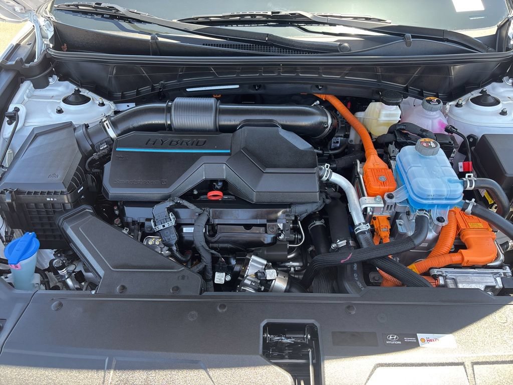 Certified 2025 Hyundai Tucson Limited AWD/4WD image 34