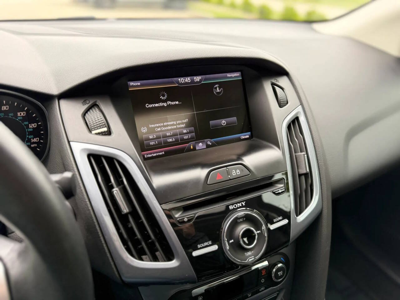 Used 2014 Ford Focus Titanium FWD image 20