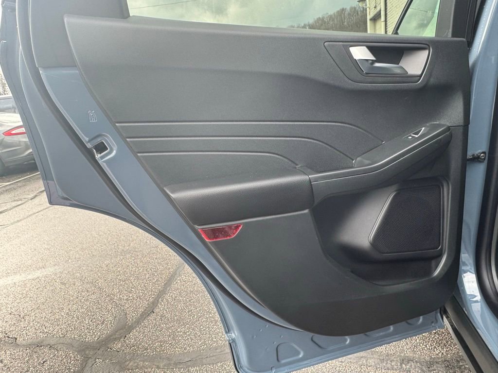 New 2026 Ford Escape ST-Line Select w/ Equipment Group 401A image 24