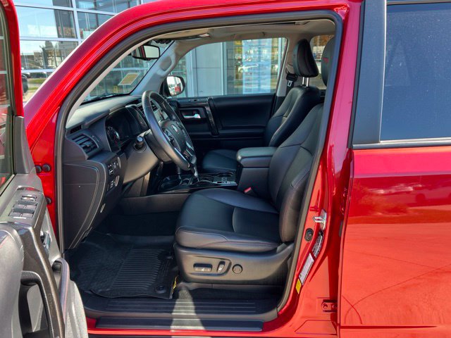 Used 2023 Toyota 4Runner TRD Off-Road Premium w/ Moonroof Package AWD/4WD image 27