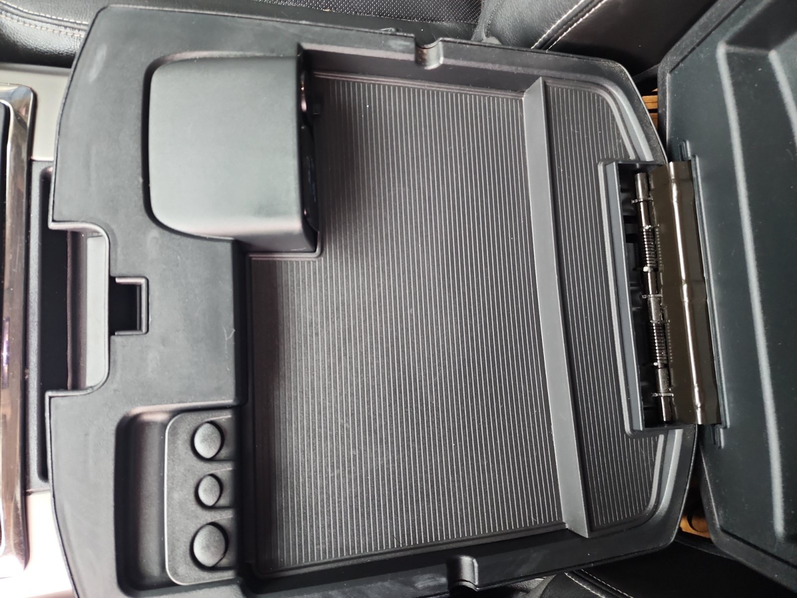 Used 2014 RAM 1500 Sport w/ Convenience Group RWD image 33