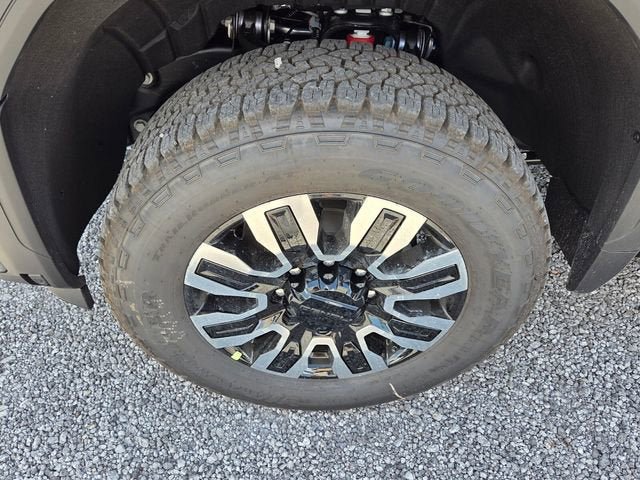 Used 2026 GMC Sierra 2500 Denali Ultimate AWD/4WD image 9
