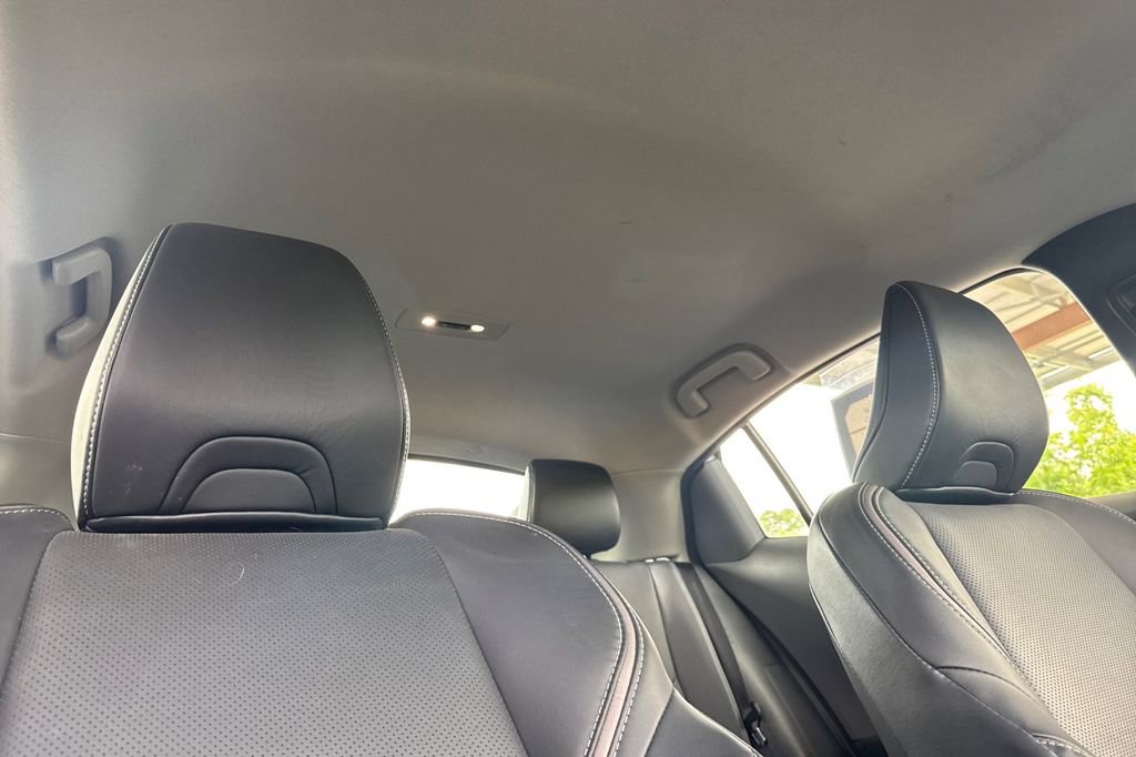 Used 2025 Toyota Prius XLE FWD image 24