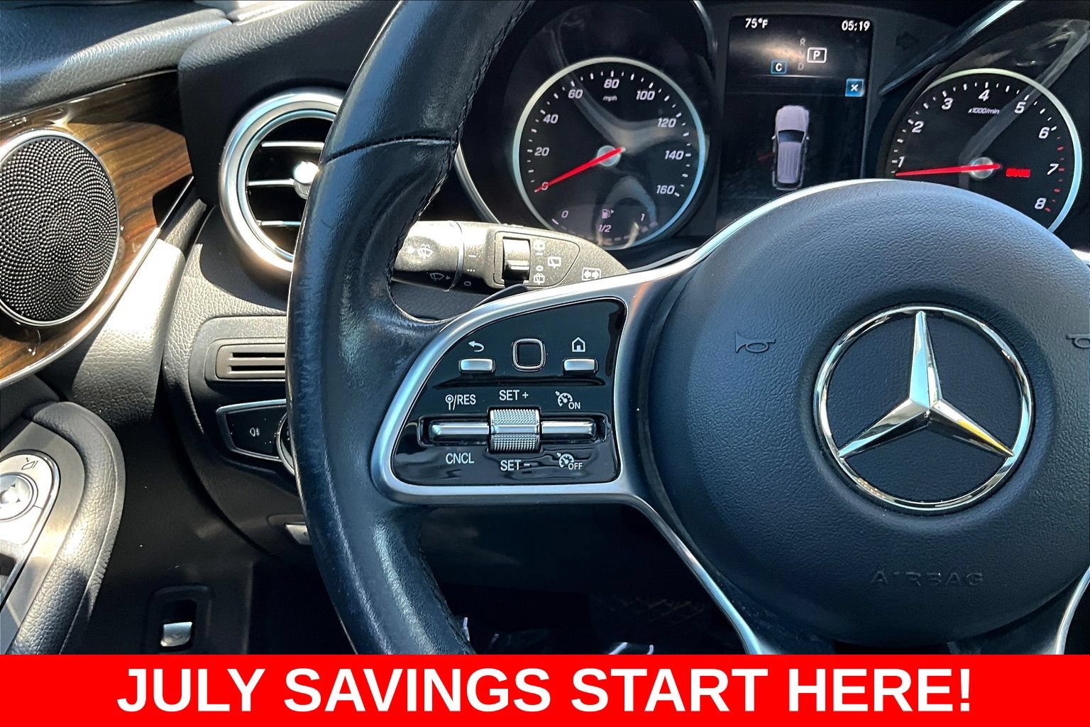 Used 2021 Mercedes-Benz GLC 300 w/ Premium Package image 14