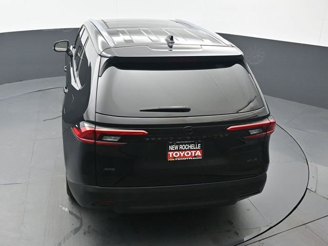 Used 2024 Toyota Grand Highlander XLE image 47