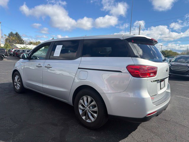Used 2020 Kia Sedona LX FWD image 5
