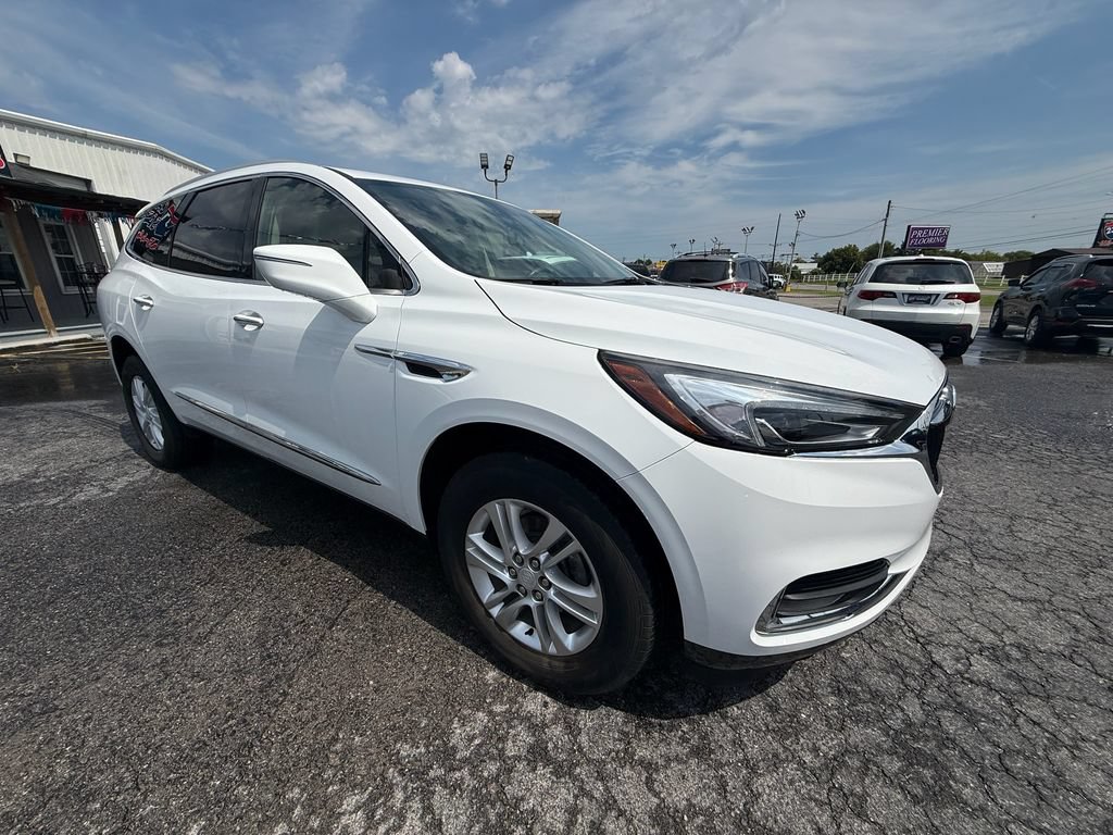 Used 2018 Buick Enclave Essence w/ Trailering Package