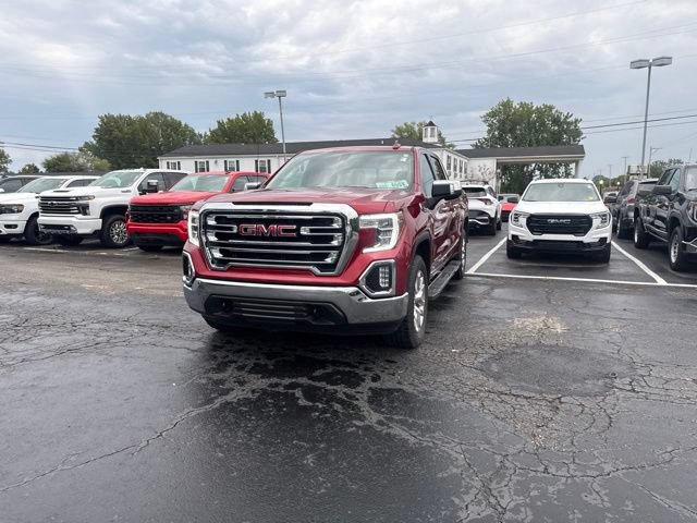 Used 2022 GMC Sierra 1500 SLT w/ SLT Premium Package AWD/4WD image 13