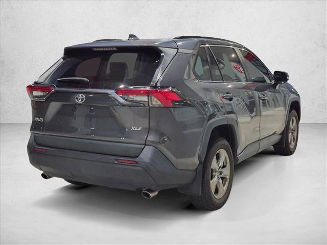 Used 2024 Toyota RAV4 XLE w/ Convenience Package FWD image 5