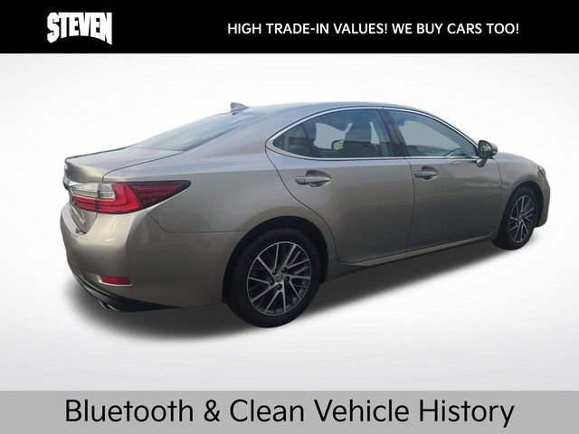 Used 2017 Lexus ES 350 w/ Navigation System Package image 3