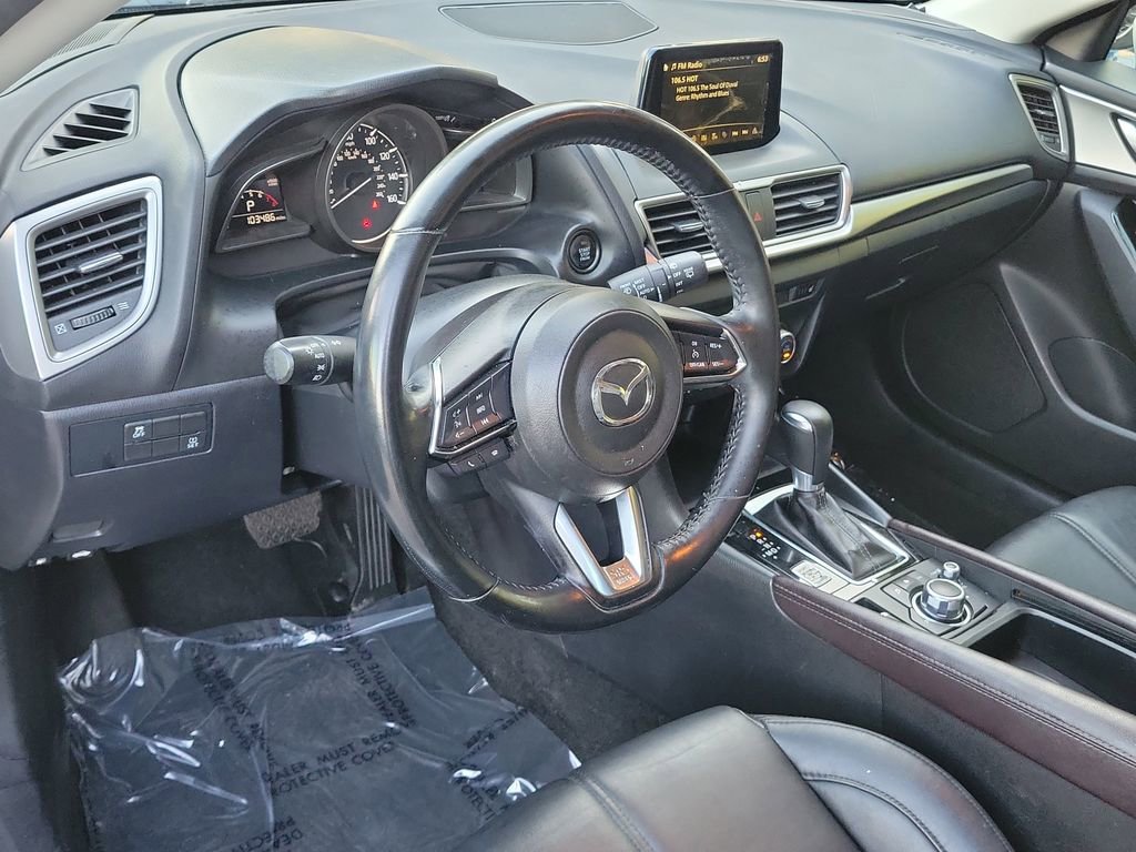 Used 2017 MAZDA MAZDA3 Touring image 15