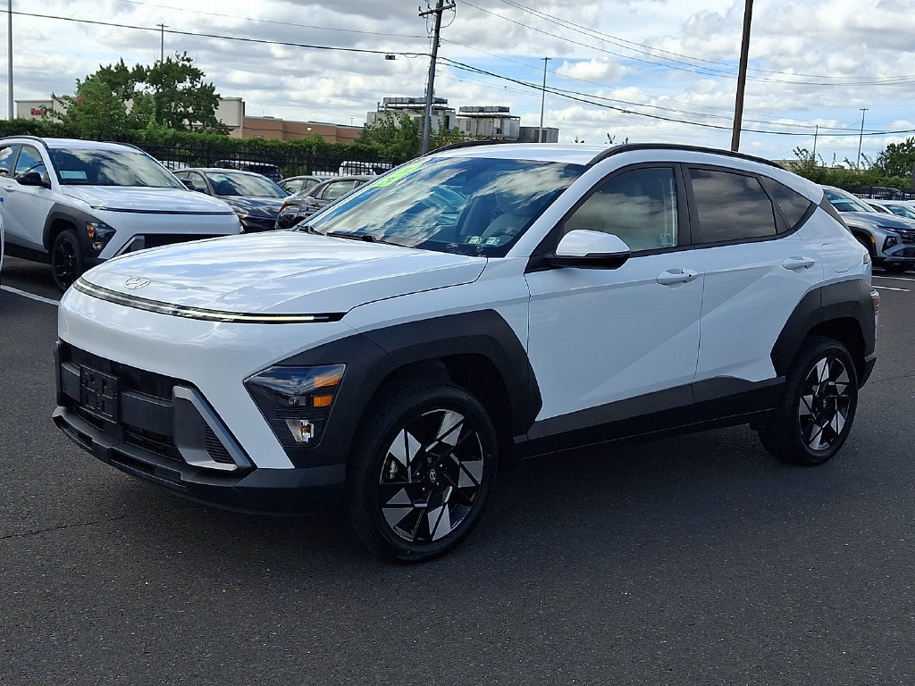 Certified 2024 Hyundai Kona SEL AWD/4WD image 4