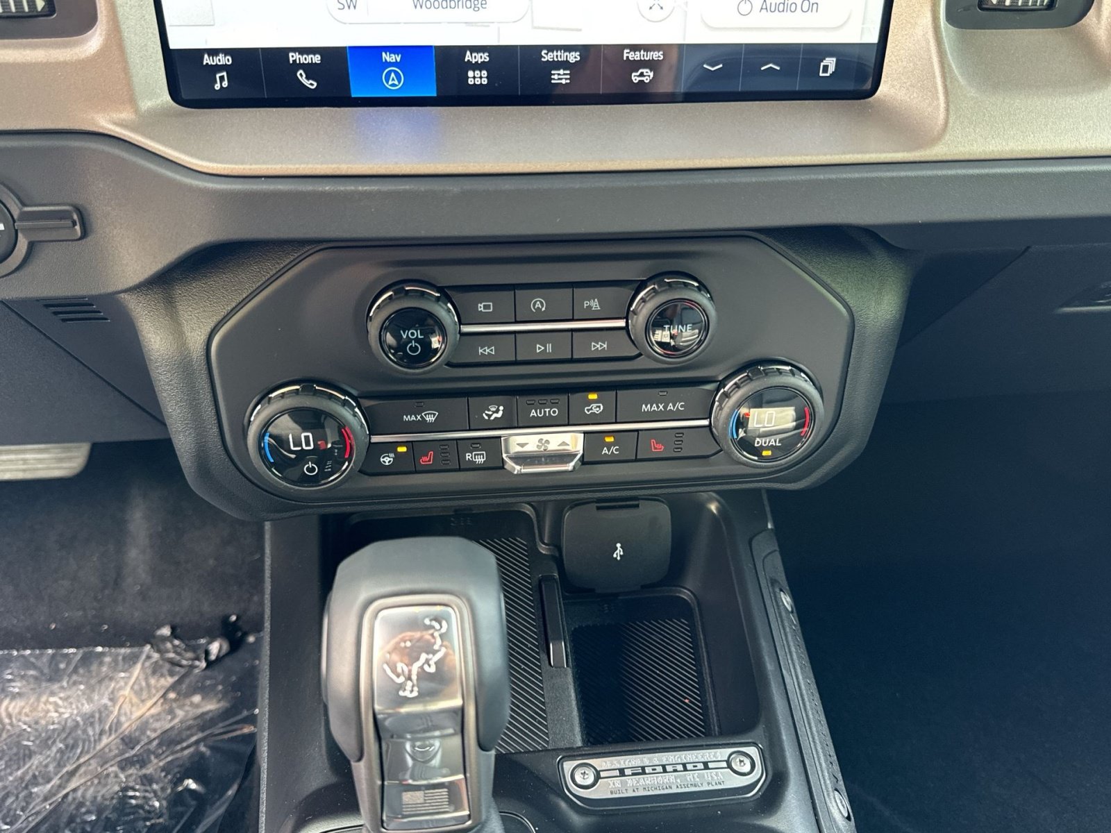 New 2026 Ford Bronco Outer Banks AWD/4WD image 23