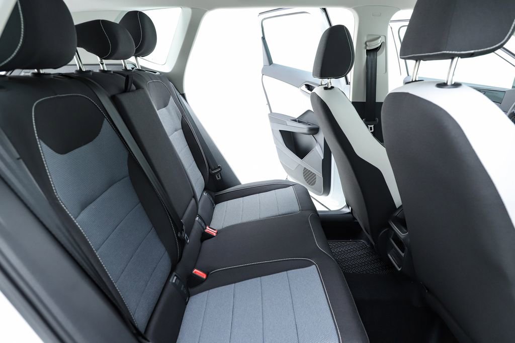 New 2026 Volkswagen Taos S image 36