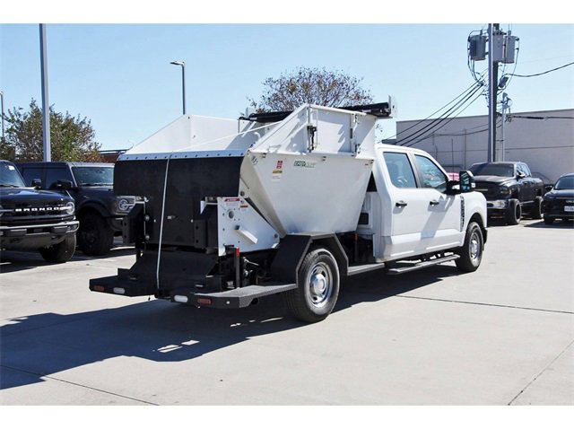 Used 2023 Ford F250 XL image 4