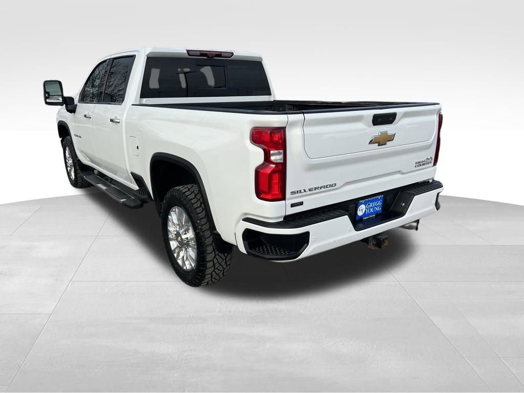 Used 2022 Chevrolet Silverado 2500 High Country image 4