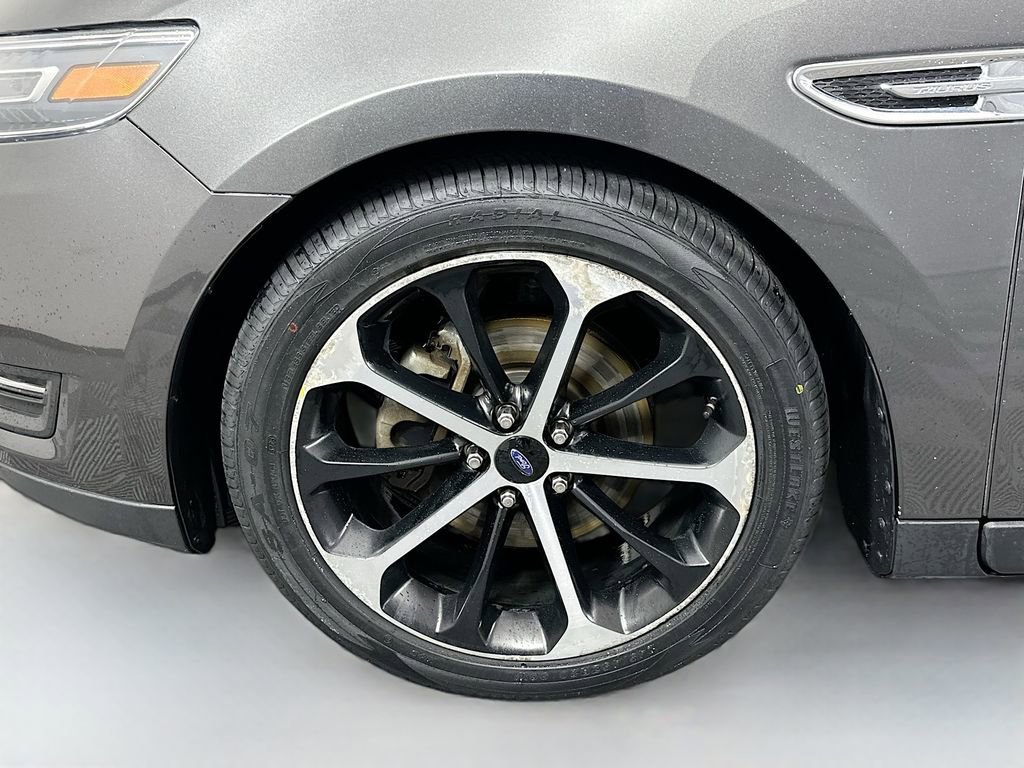Used 2015 Ford Taurus SEL w/ Equipment Group 201A image 27